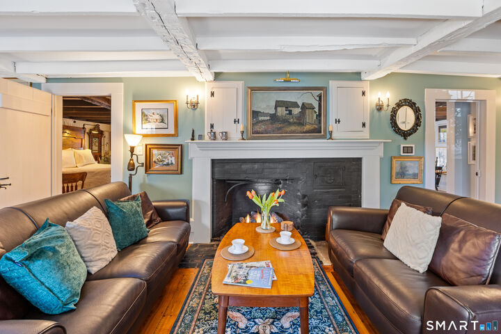 Property Photo:  25 Stonegate Circle  CT 06410 