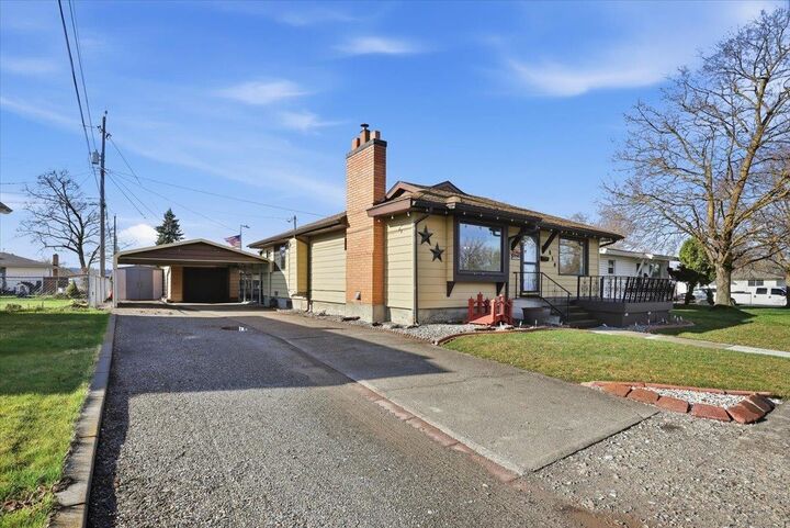 Property Photo:  3810 E Montgomery Ave  WA 99217 