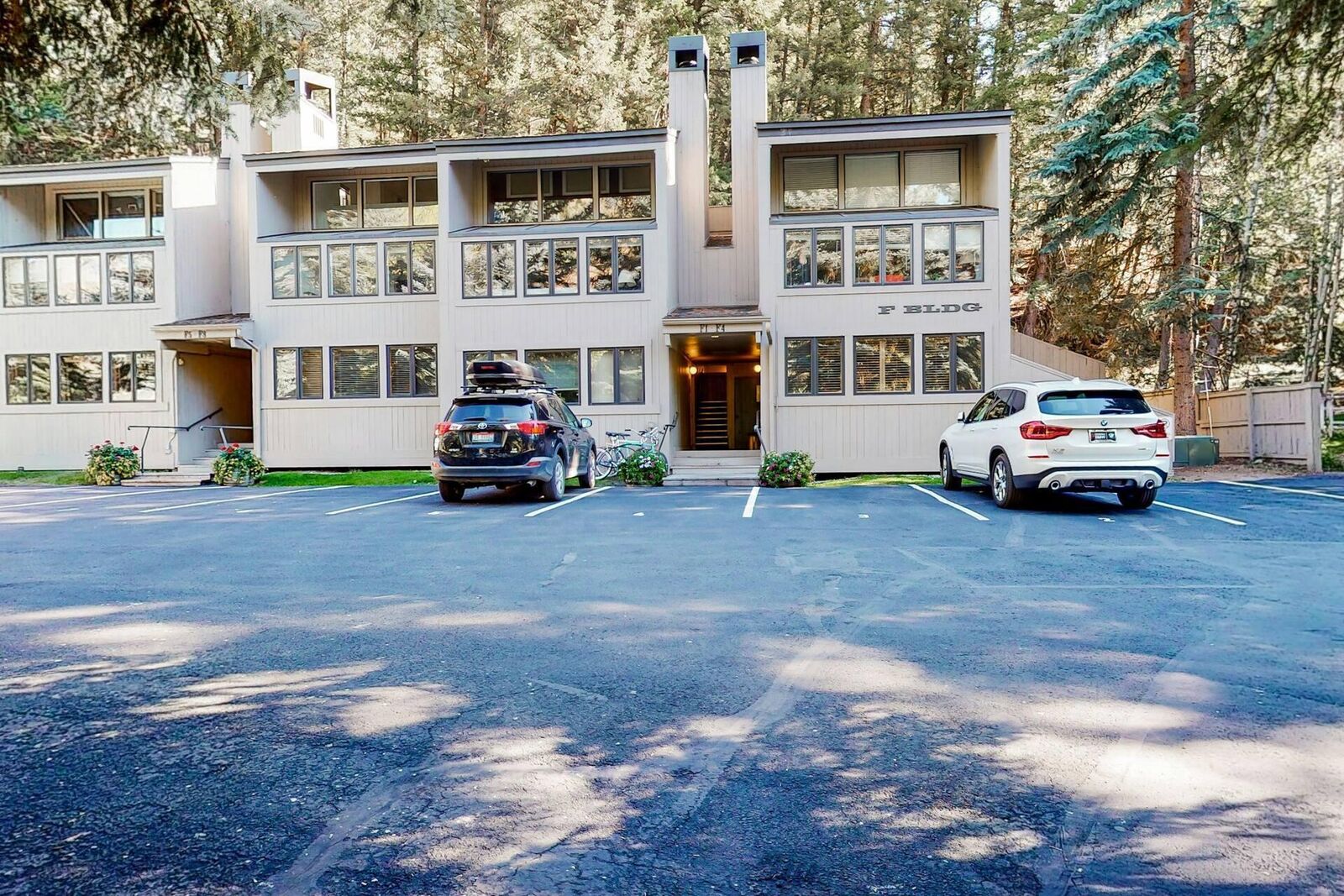 Property Photo:  125 Picabo St F7  ID 83340 