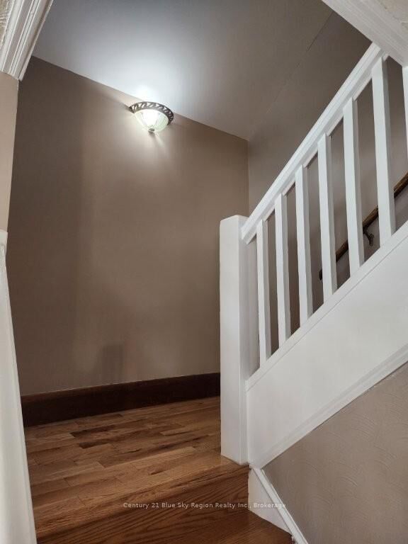 Photo de la propriété:  146 Fifth Avenue W  ON P1B 3N5 