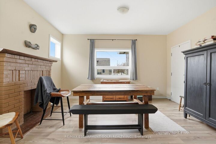 Property Photo: 436 McAlpine Avenue N ON L3B 1T3