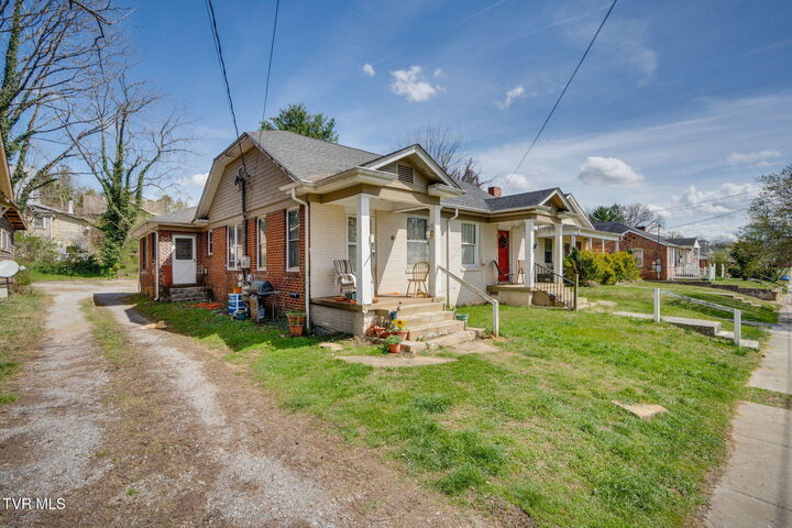 Property Photo: 311/313 Carolina Avenue # 313 TN 37620