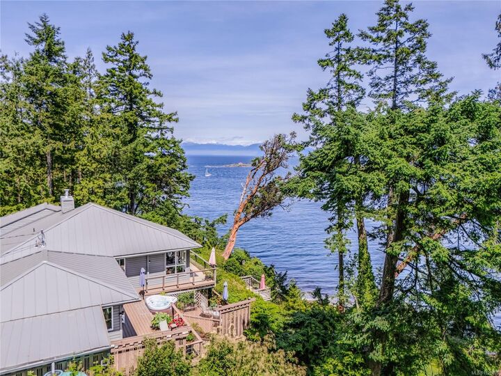 1130 Berry Point Rd — photo 1