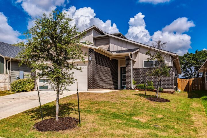 Property Photo: 125 Cupreata Lane TX 78641