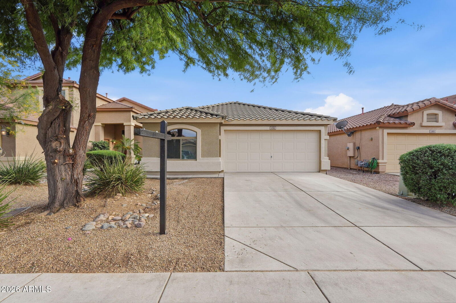 Property Photo:  1295 E Estelle Lane  AZ 85140 