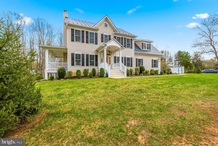 Property Photo:  7135 Leeds Manor Road  VA 20115 