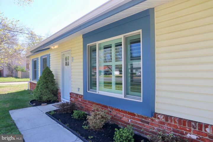 Property Photo:  2 Arcturus Drive  NJ 08080 