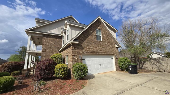 Property Photo:  103 Clarissa Drive  GA 31088 
