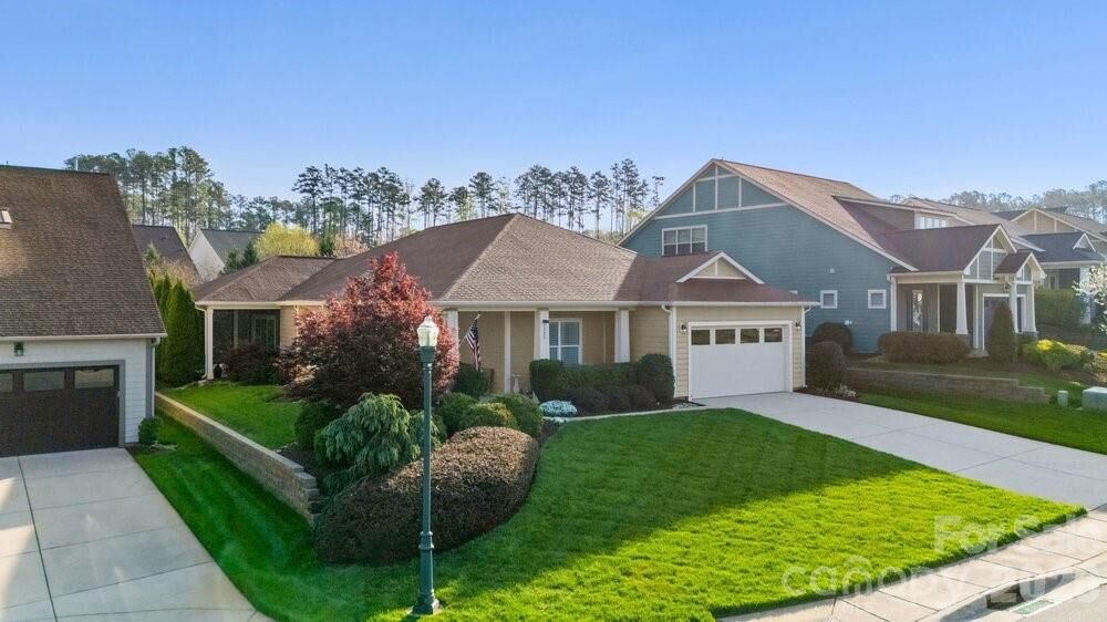 Property Photo: 1225 Greenland Drive NC 28037