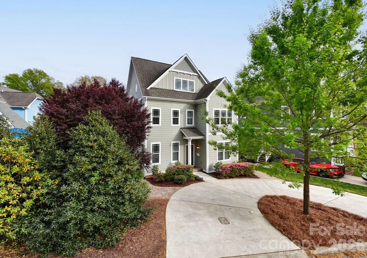 Property Photo:  609 Welker Street  NC 28204 