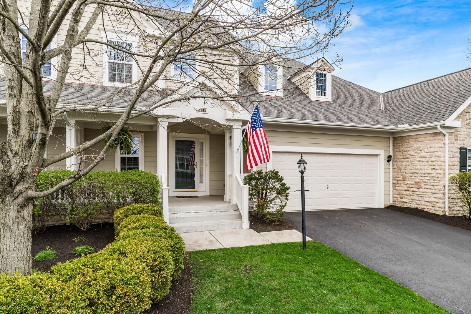 Property Photo: 6584 Wild Rose Lane OH 43082