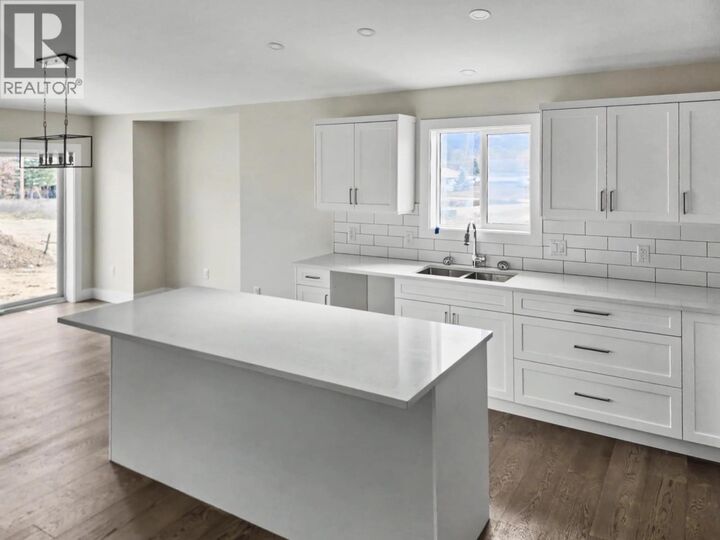 Property Photo: 6050 19th Street BC V0H 1H0