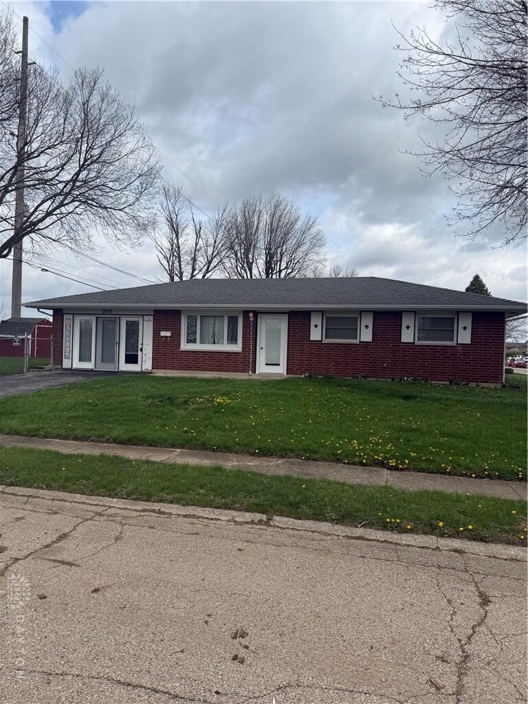 Property Photo:  2000 Edge Street  OH 45356 