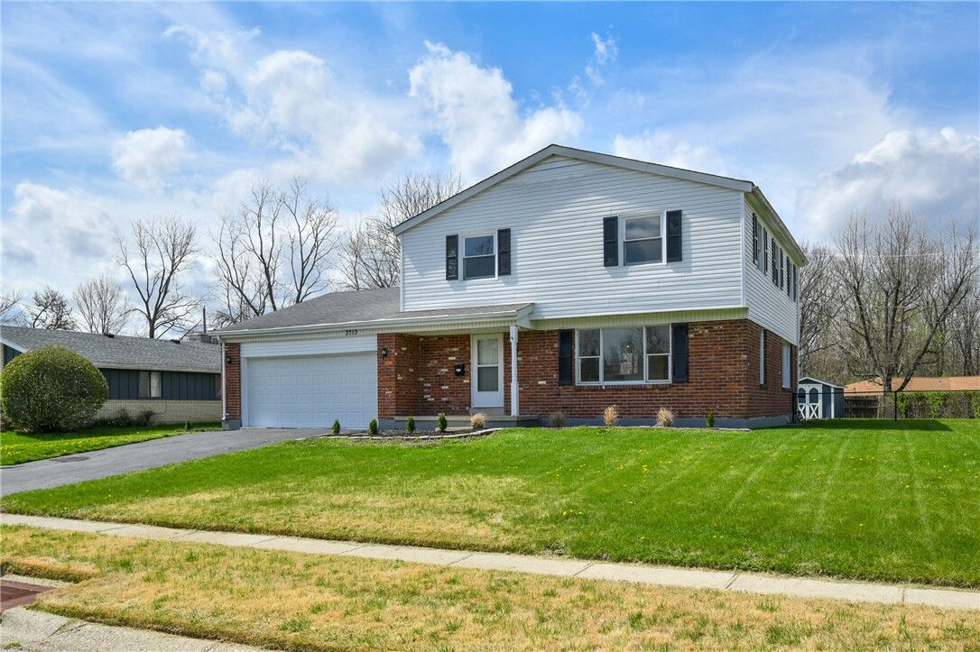 Property Photo: 3713 Stormont Road OH 45426