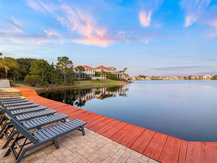 Property Photo: 4659 Destiny Way FL 32541
