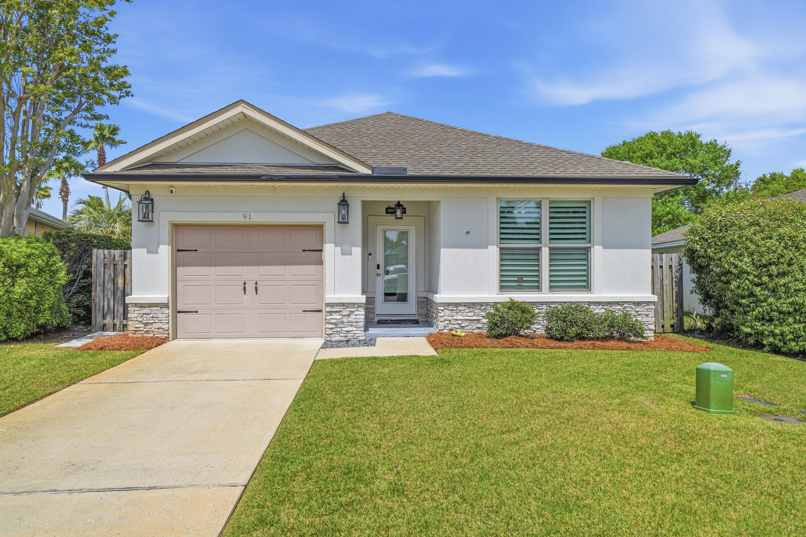 Property Photo:  91 Bayside Park  FL 32550 