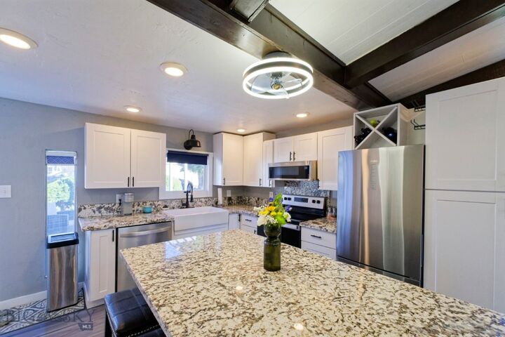 Property Photo:  1924 Carolina Avenue  MT 59701 