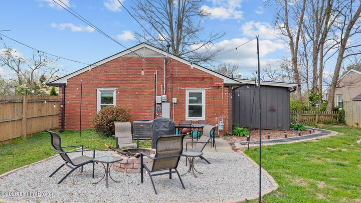 Property Photo: 2005 Keeneland Blvd KY 40223