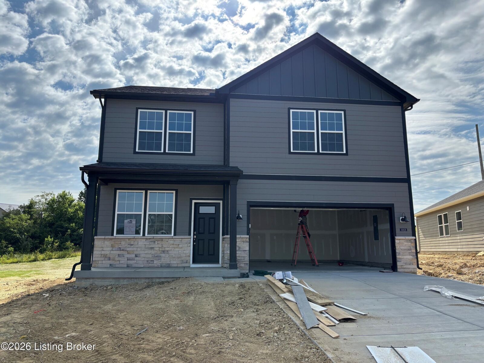 Property Photo: 16928 Aiken Ridge Cir KY 40245