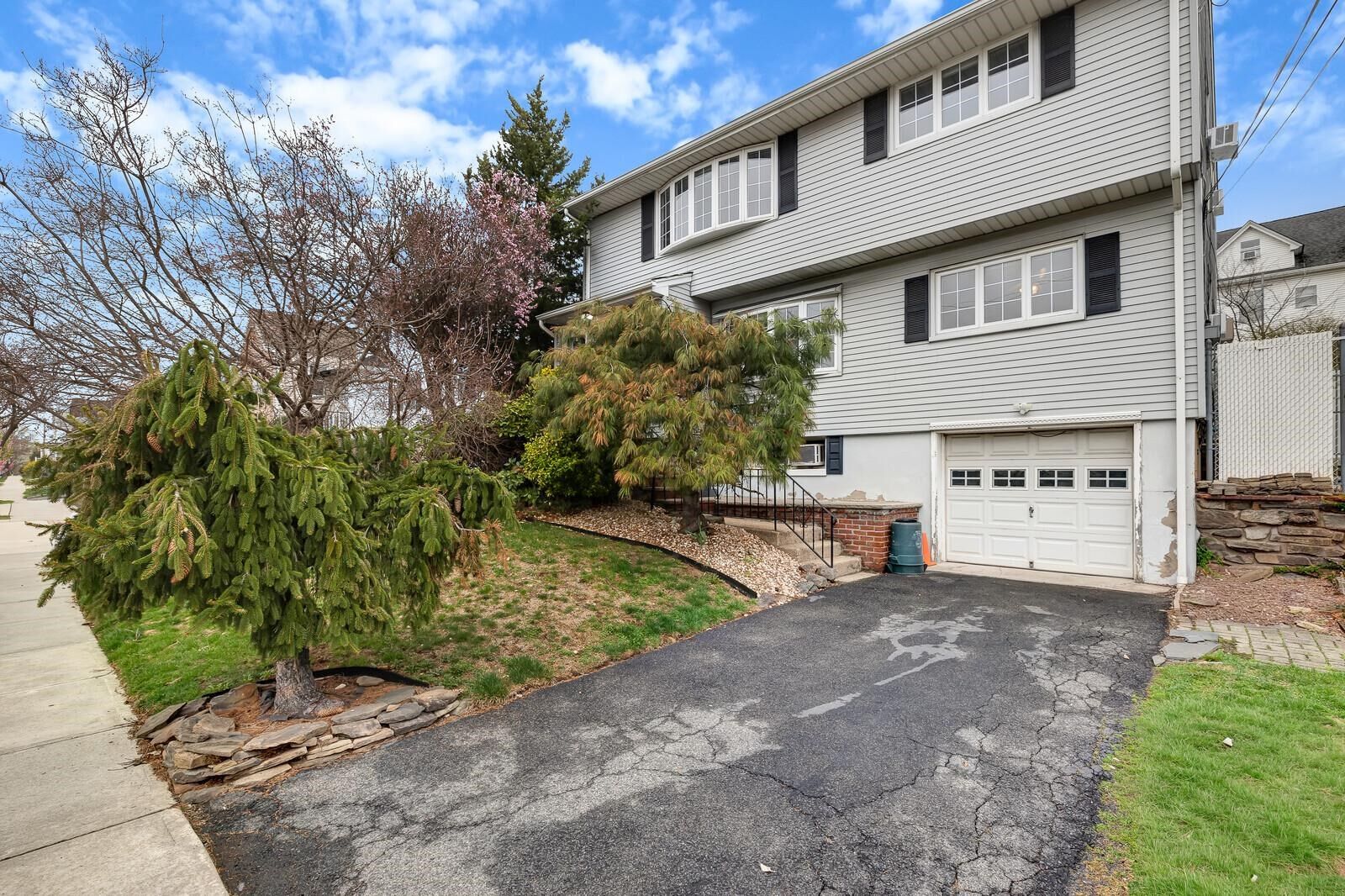 Property Photo: 700 9th St NJ 07094