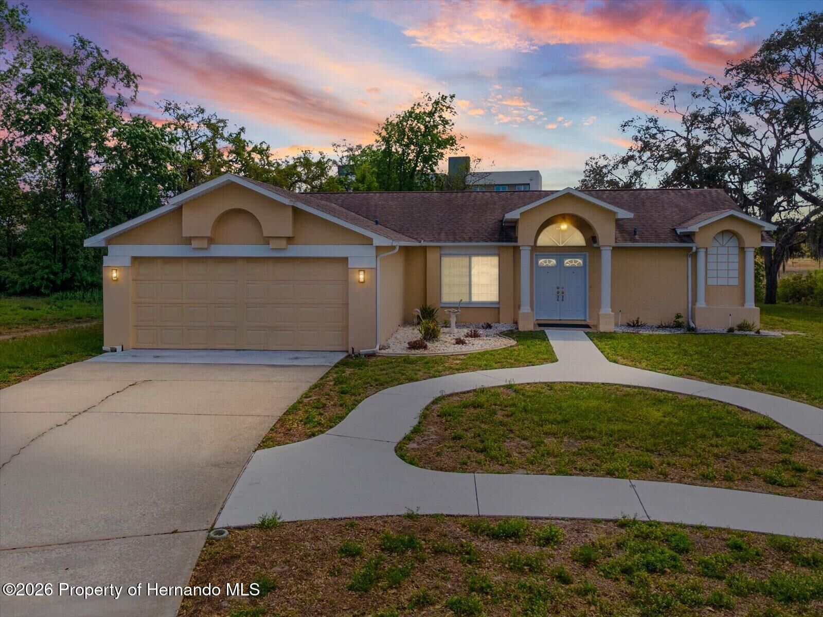 Property Photo:  8052 Spring Hill Drive  FL 34606 