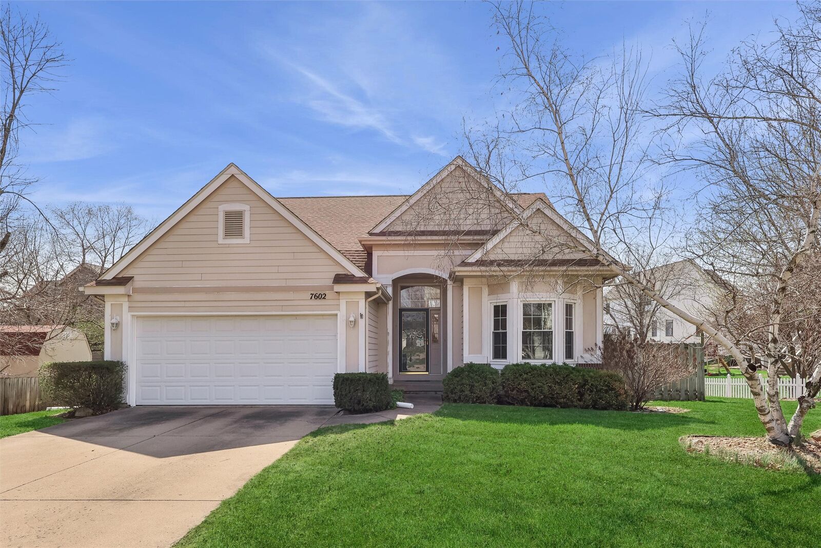 Property Photo:  7602 Cody Drive  IA 50266 