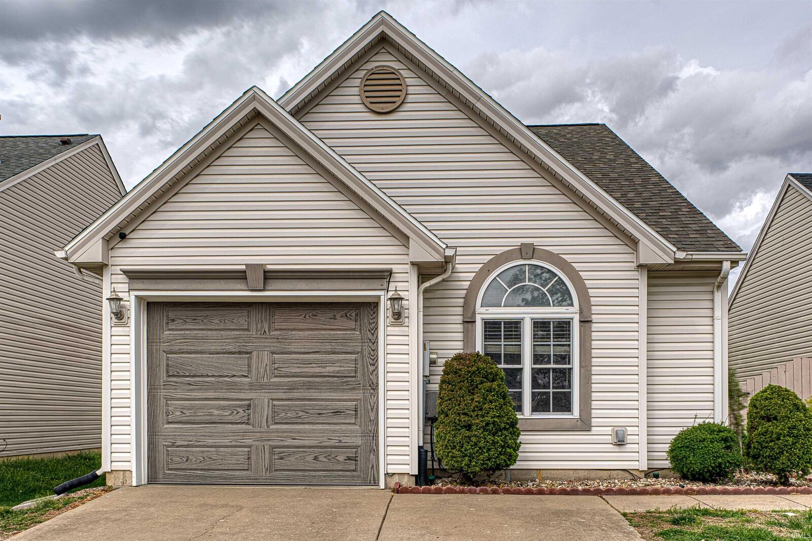 Property Photo:  3006 Galleon Drive  IN 47725 