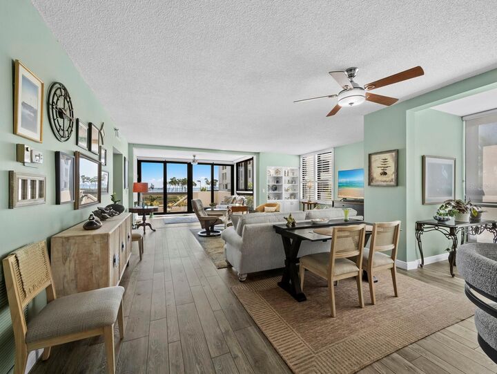 Property Photo: 2020 Harbourside Drive 417 FL 34228