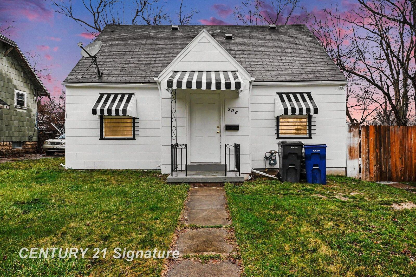 Property Photo:  506 Green Street  MI 48503 