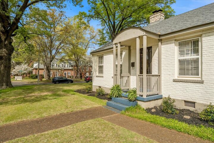 Property Photo: 358 S Greer St TN 38111