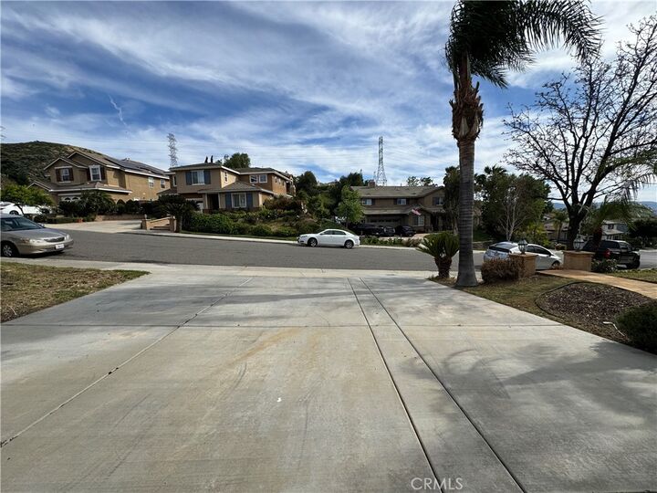 Property Photo:  22219 Trinity Place  CA 91390 
