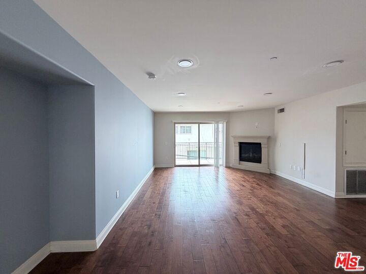 Property Photo:  8238 W Manchester Avenue 308  CA 90293 