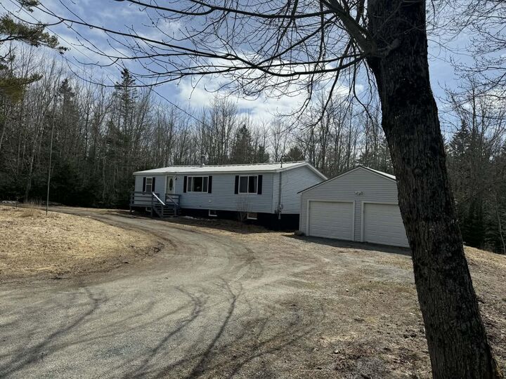 Property Photo: 141 Cross Road ME 04640