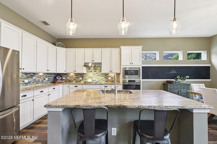 Property Photo:  13013 Trave Way  FL 32246 