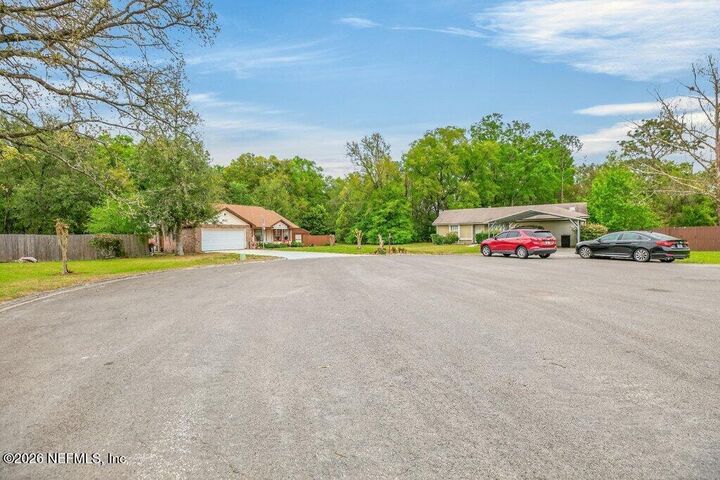 Property Photo:  8111 Cayuga Trail N  FL 32244 