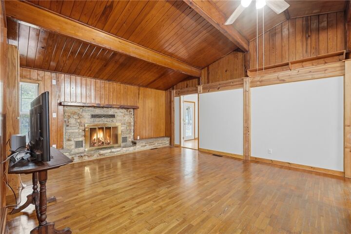 Property Photo:  10 Forest Lane  AR 72632 