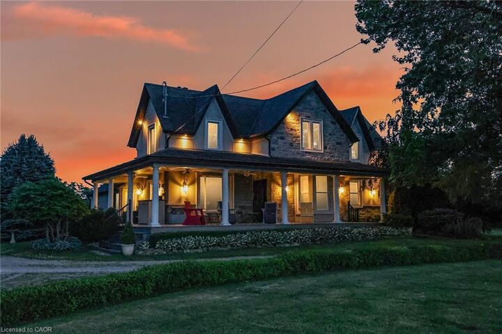 3718 Lakeshore Road — photo 1