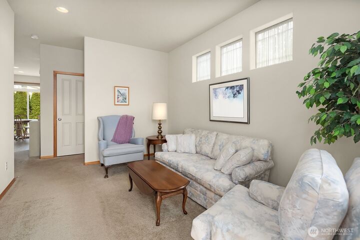 Property Photo:  21422  112th Avenue SE  WA 98031 