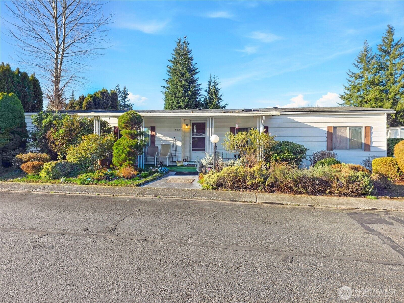 Property Photo: 201 Union Avenue SE 192 WA 98059