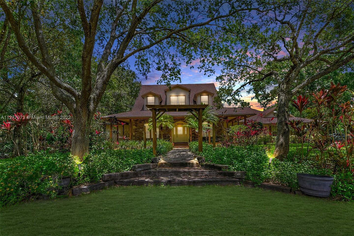 Property Photo: 14425 64th Court N FL 33470