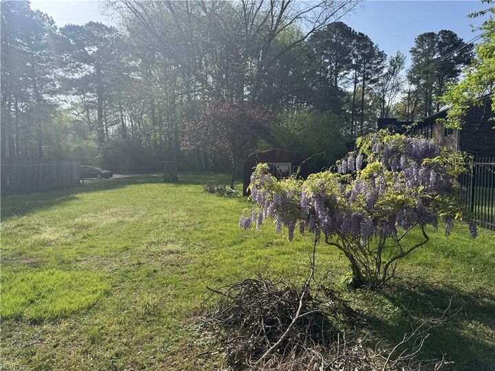 Property Photo:  509 Cedar Rd  VA 23322 