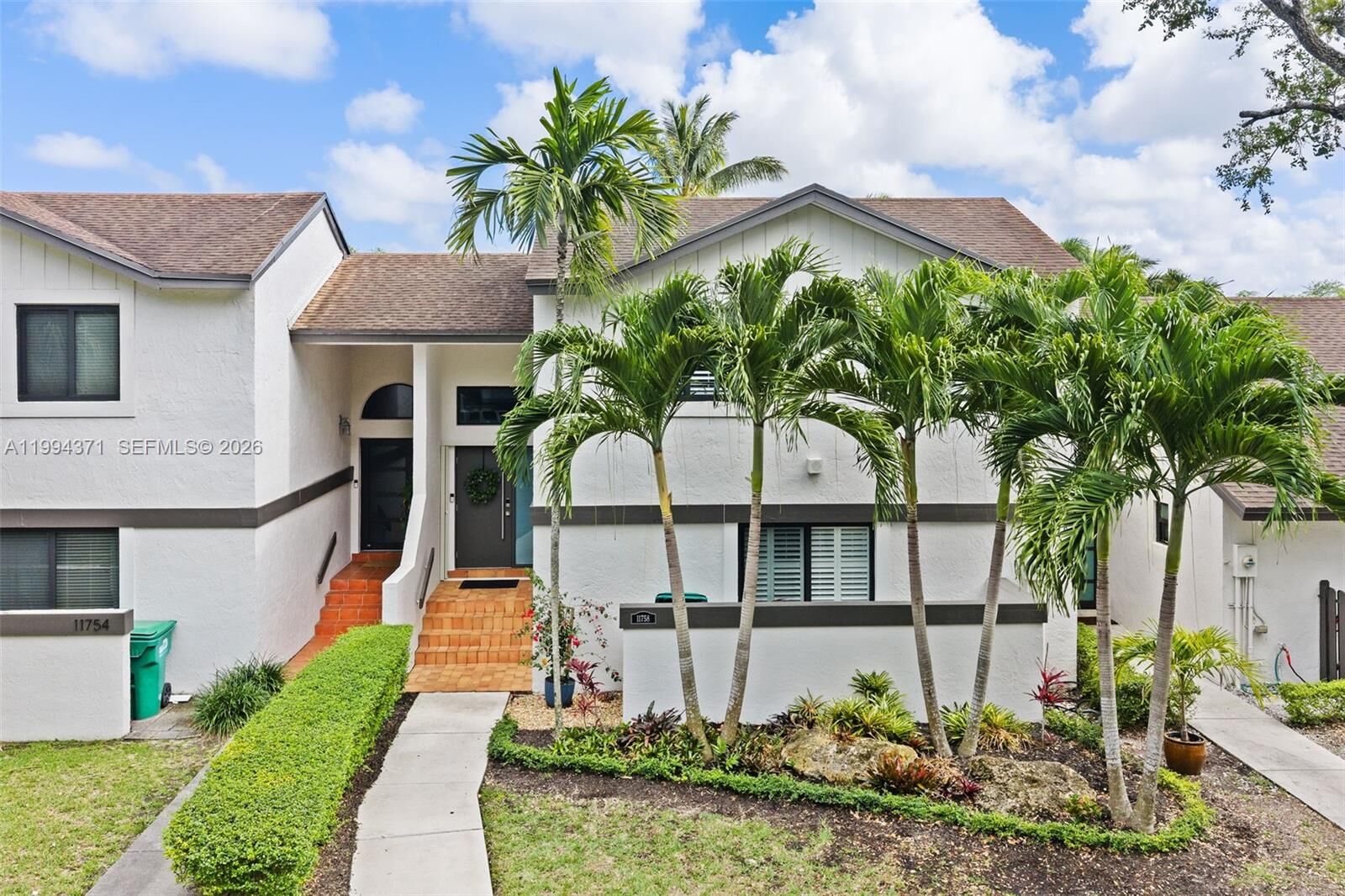 Property Photo: 11758 SW 92nd Ter FL 33186