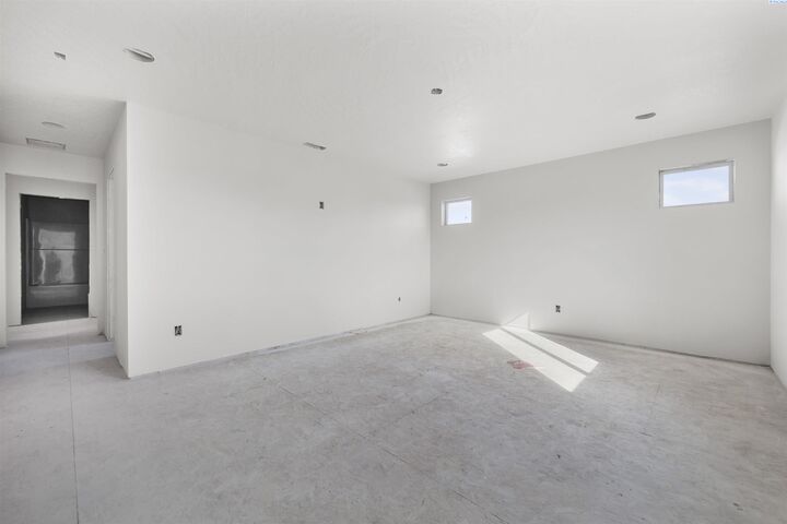 Property Photo:  3592 Morningside Parkway  WA 99352 