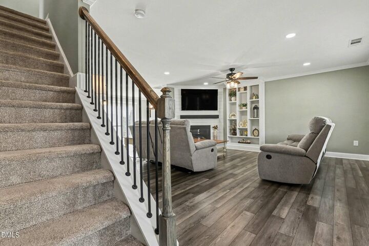 Property Photo:  925 Ribbonleaf Lane  NC 27526 