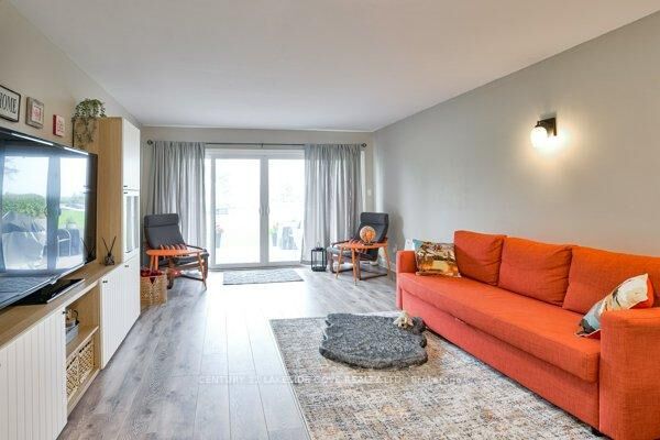 Property Photo:  1 Paradise Boulevard Unit 14  ON L0K 1B0 