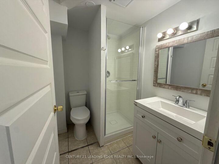 Property Photo: 957 Glen Street Lower ON L1J 3T9