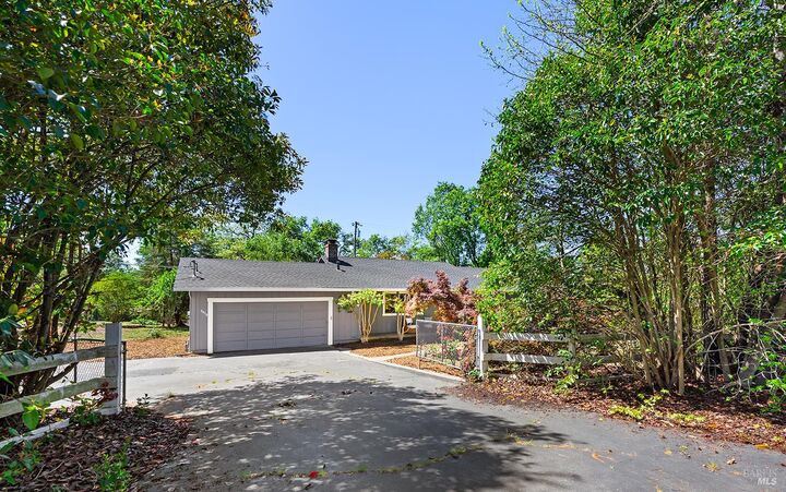 Property Photo: 3950 Hicks Road CA 95472