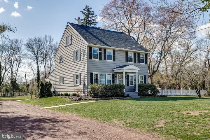 Property Photo:  53 Waln Road  NJ 08515 