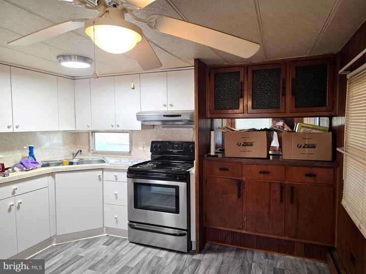 Property Photo:  525 E Main Street (Route 9) D3  NJ 08087 