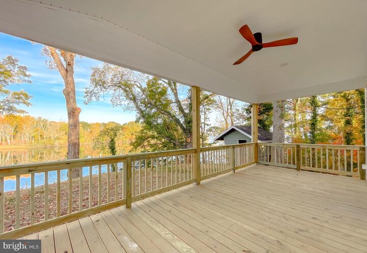 Property Photo:  43088 Island View  MD 20636 